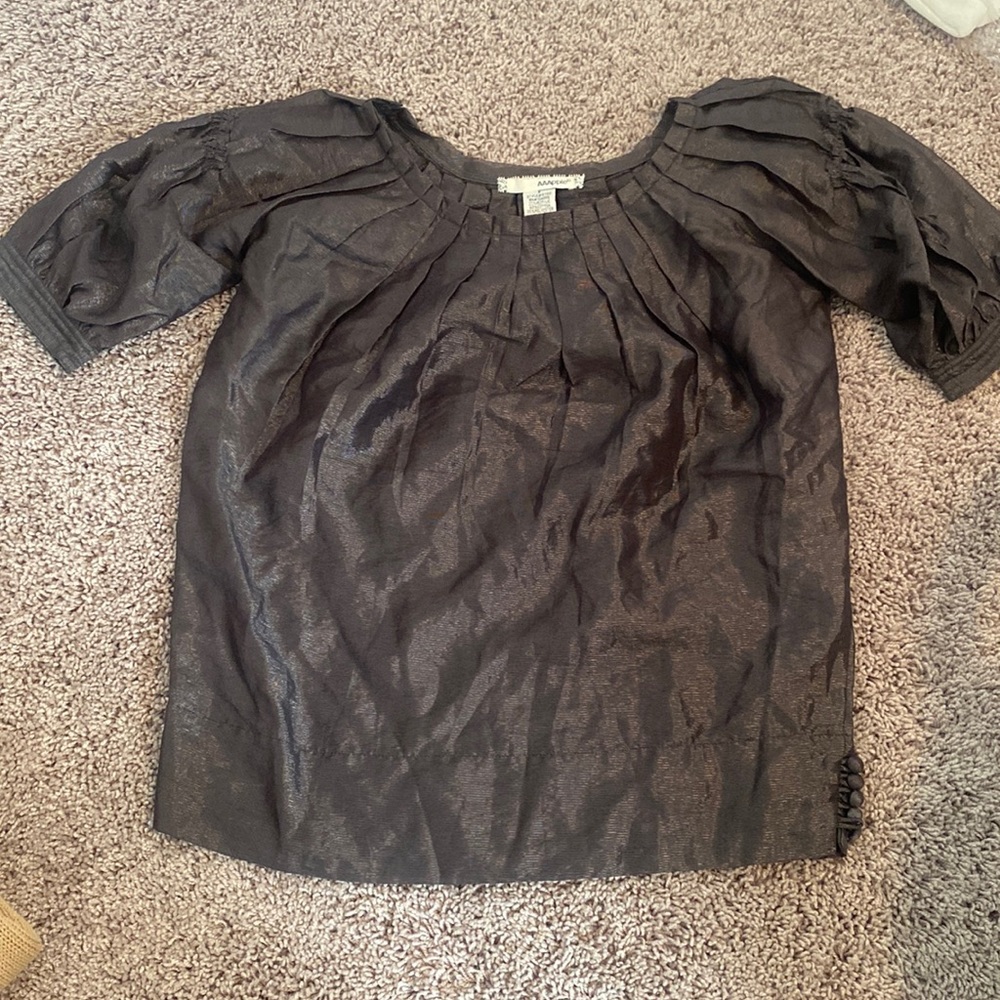 Grey puffy sleeve blouse size 6